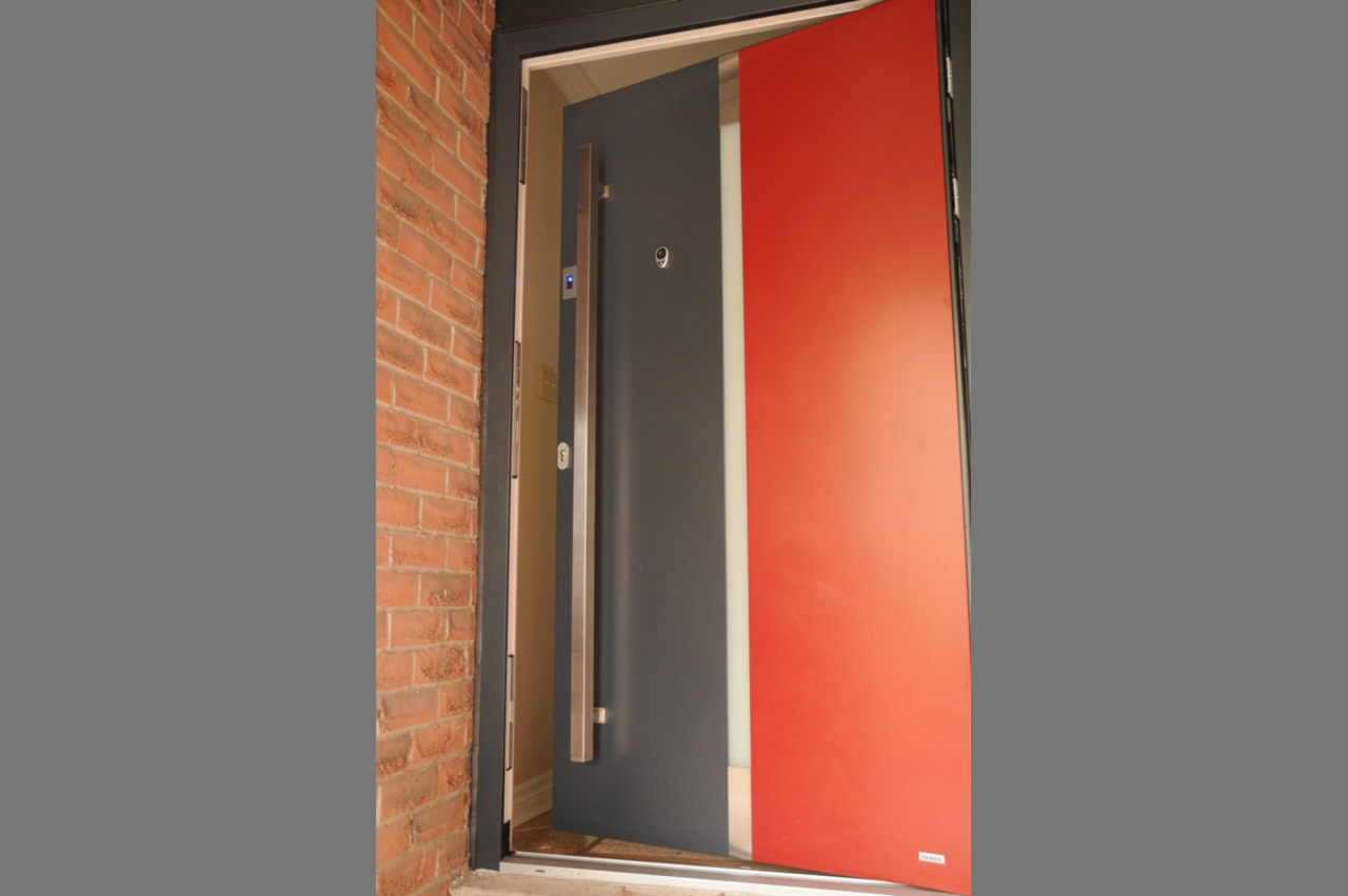 Modern doors - Finger recognition technology with power back-up and traditional key opening